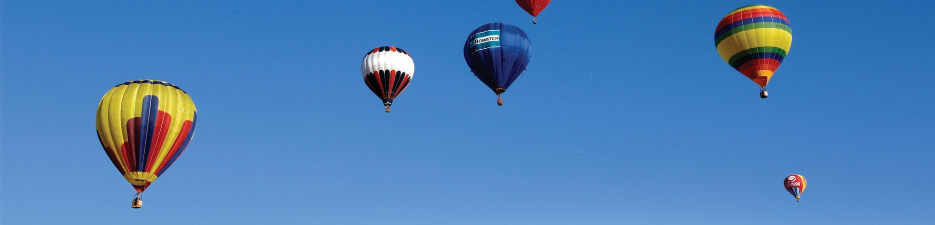 Hot balloons over ottawa & gatineau